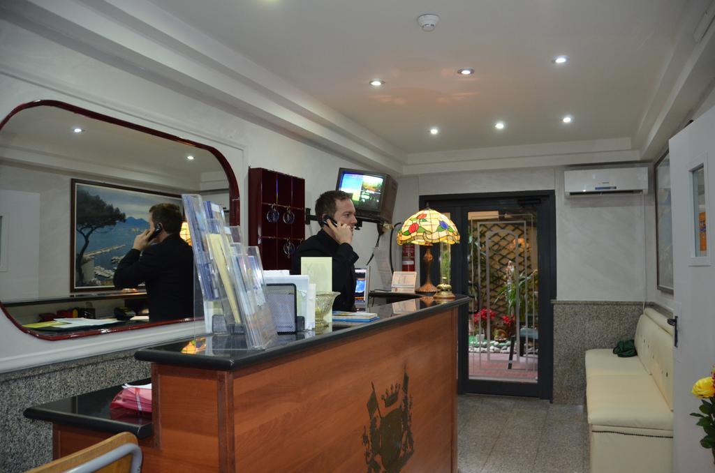 Cesare Augusto Hotel Napoli Ngoại thất bức ảnh