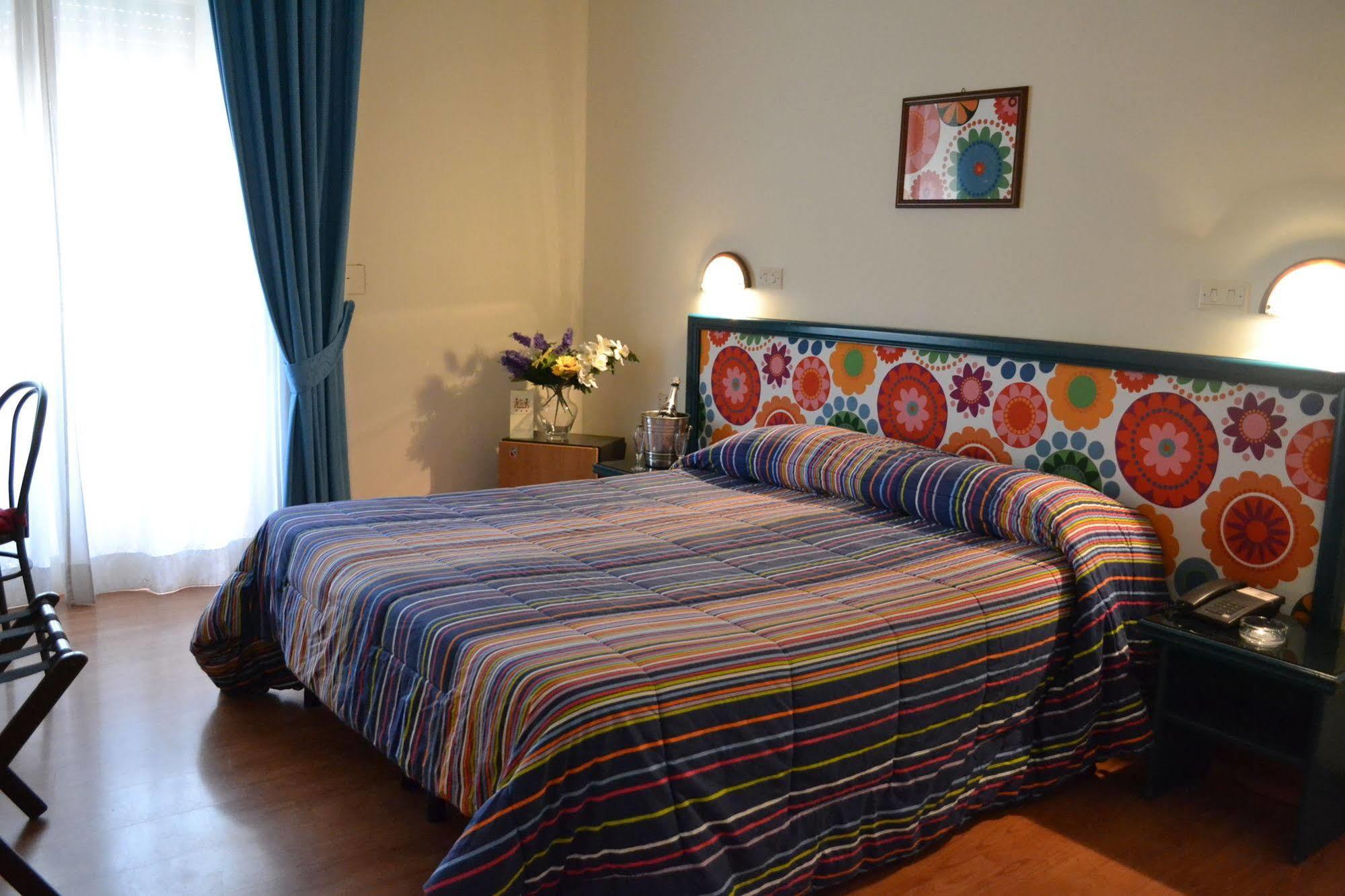 Cesare Augusto Hotel Napoli Ngoại thất bức ảnh